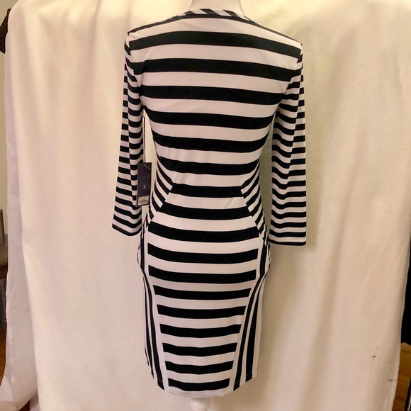 BRAND NEW Jennifer Lopez Dress, Size S Petite - Picture 2 of 5